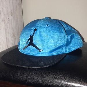 Jordan hat ( youth )